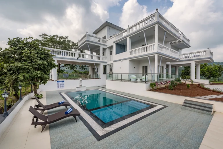 Ivory Mansion – Raigad-Pen