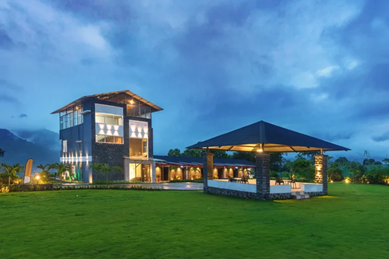 Sundowner by the Lake – Karjat